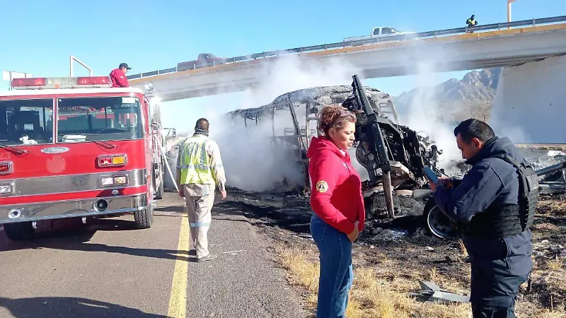 Accidente carretera en Durango deja 15 muertos